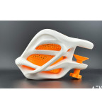 „Ateivio Puodelio Sargas“ – puodelio laikiklis tvirtinamas prie stalo