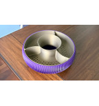 „Pistacijų Karalius“ – didelis dubuo su lukštų centru