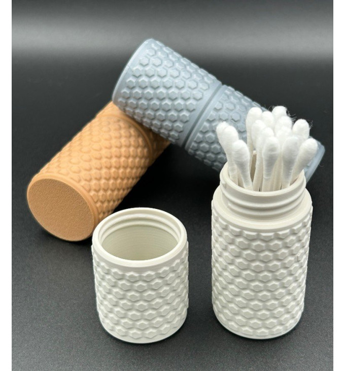 „Korys Kelionėms“ – Q-tip (ausų krapštukų) dėklas su užsukamu dangteliu