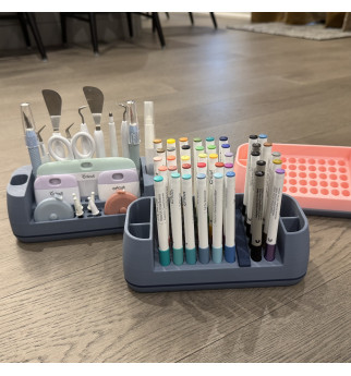 Cricut įrankių organizatorius su skyreliais ir penalo vietomis