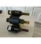 Minimalistinis vyno butelių stovas 4 buteliams