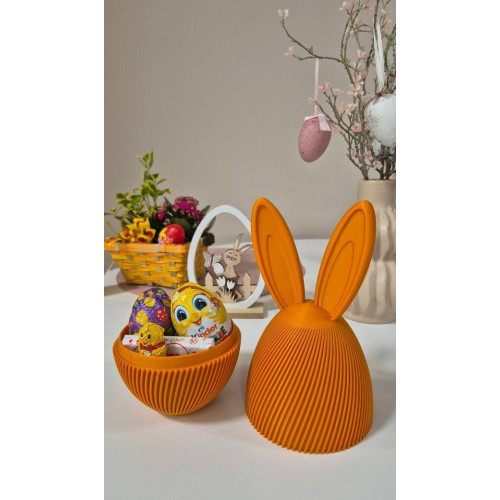 Easter muna jänese kõrvade ja lukuga