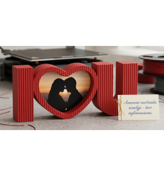 „I love you“ dekoracija su širdimi