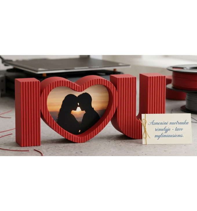 „I love you“ dekoracija su širdimi