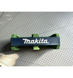 Makita baterijų laikiklis ant sienos 4 akumuliatoriams