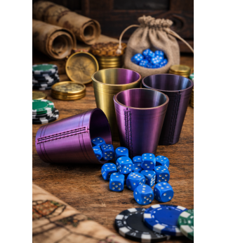 Piratinis kauliukų žaidimas „Liar’s dice“