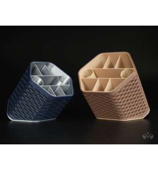 Kumiko stiliaus rašiklių laikiklis