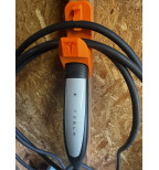 Tesla Type 2 įkrovimo laido laikiklis su kištuko lizdu