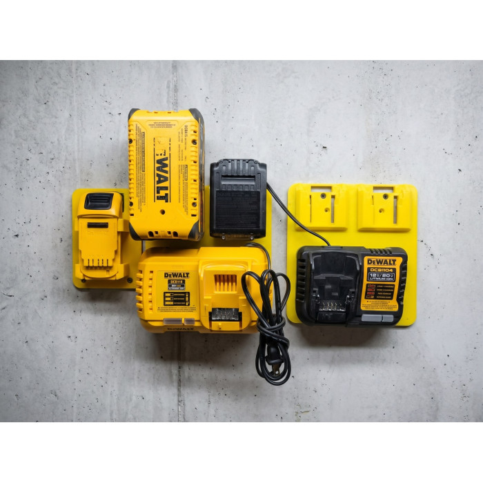 Dewalt baterijų įkrovimo stotelė