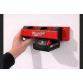 Milwaukee M18 4-slot baterijų laikiklis