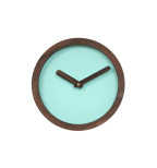 Mėtinės spalvos apvalus sieninis laikrodis su dirbtine oda