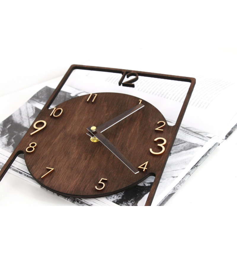Stačiakampio formos medinis sieninis laikrodis "Laikas"
