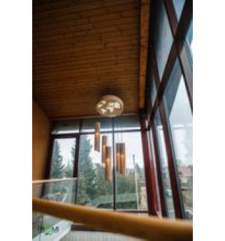 Unikalus medinis pakabinamas šviestuvas