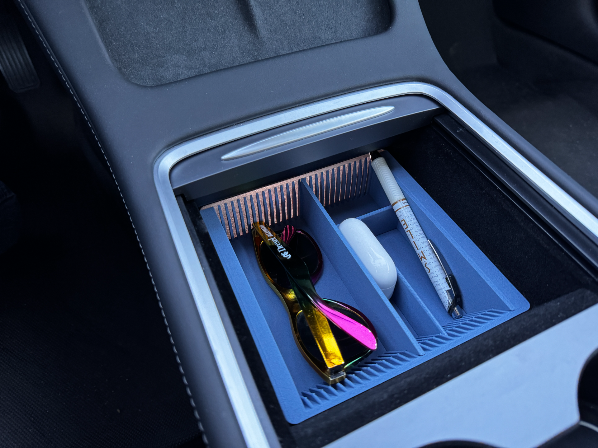 Tesla model 3 / y centrinės konsolės įdėklas – modulinis organizatorius